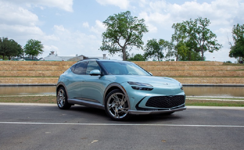 How Genesis Redefines In-Car Luxuries in its 2023 GV60 Models      