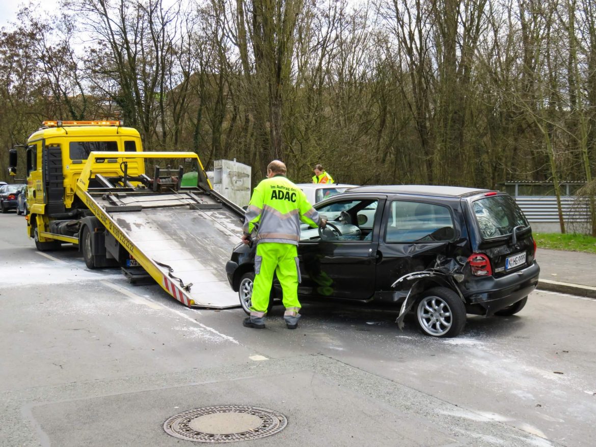 How to Choose the Right Towing Service for Your Needs?